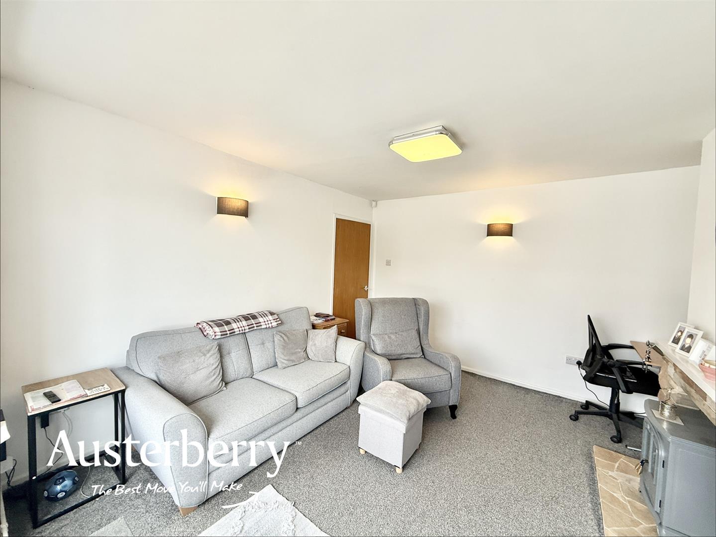 2 bed property in Heath Grove, Stoke-On-Trent